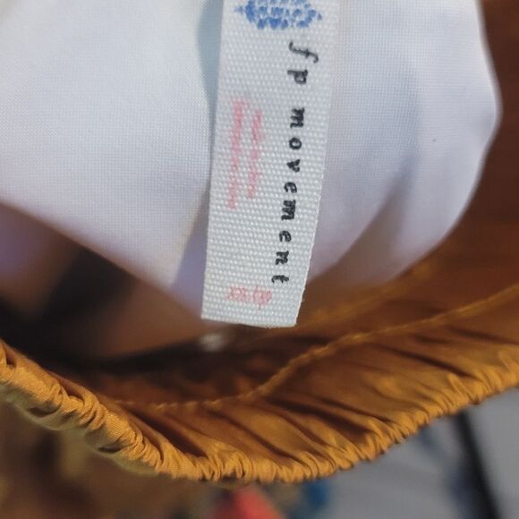 FREE PEOPLE Gold Athletic Shorts - Picture 6 of 6